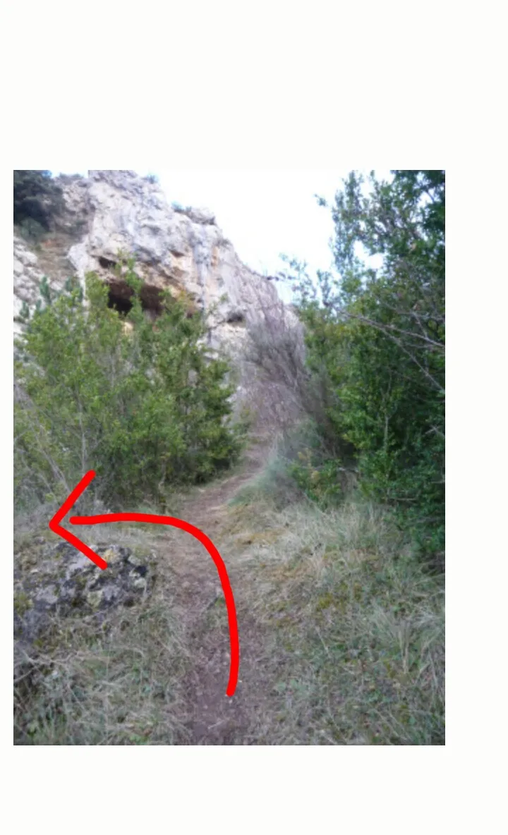 Seguir la flecha para llegar al chorrón