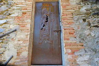 San Millán de la Cogolla. Urre. Cueva del Santo.(La Rioja)
