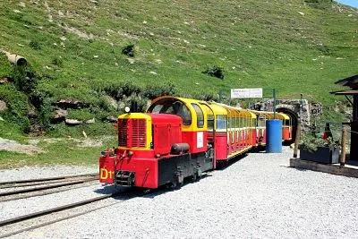 Valle D´Ossau, Pequeño tren de Artouste  y refugio de Arremoulit (Francia)