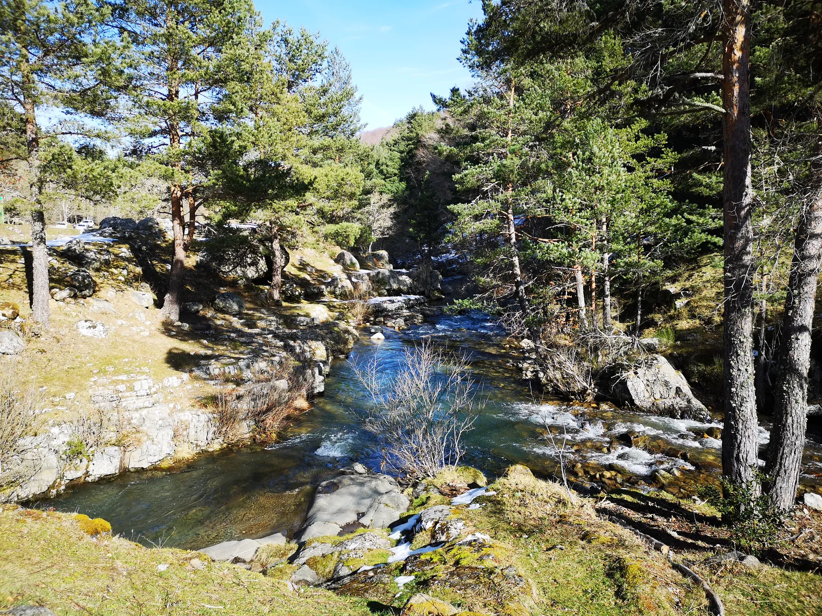 Cascadas de Puente Ra. Villoslada de Cameros (La Rioja)